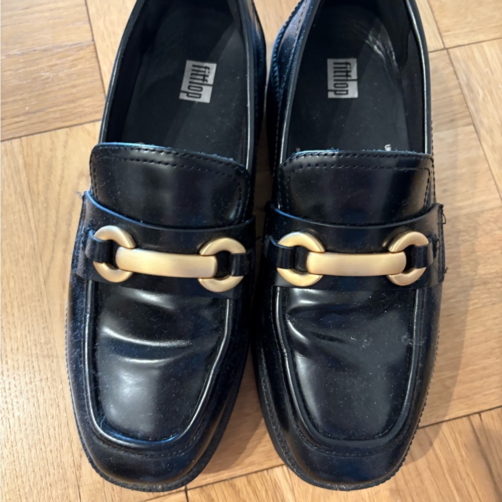 Fipflop Black Loafers with Stacked Heel with Gold Accent in Size 7.5